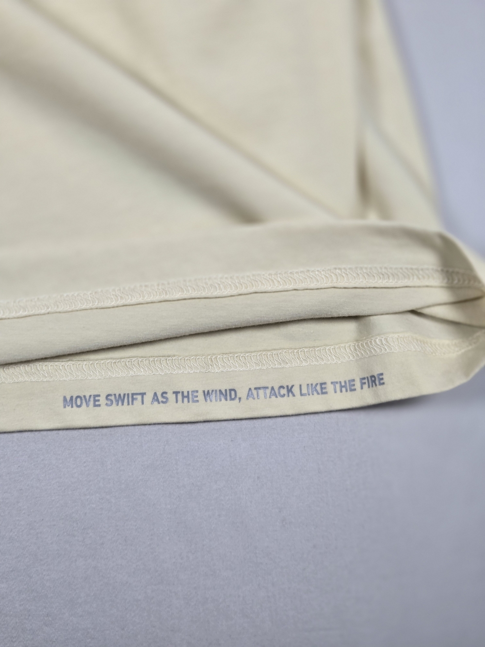 Rhone Men's Crewneck Performance T-Shirt Cream Off-White Size XL EUC - Picture 3 of 10